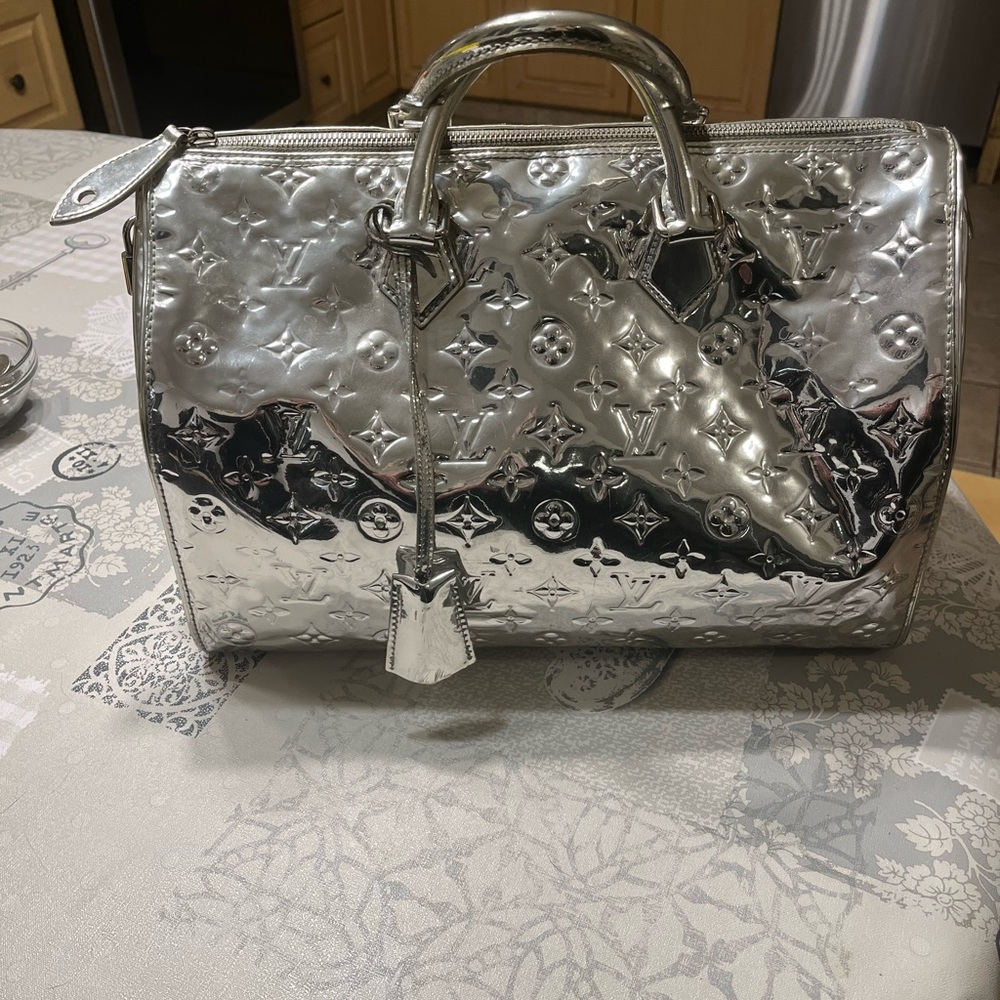 Louis Vuitton limited edition mirror speedy